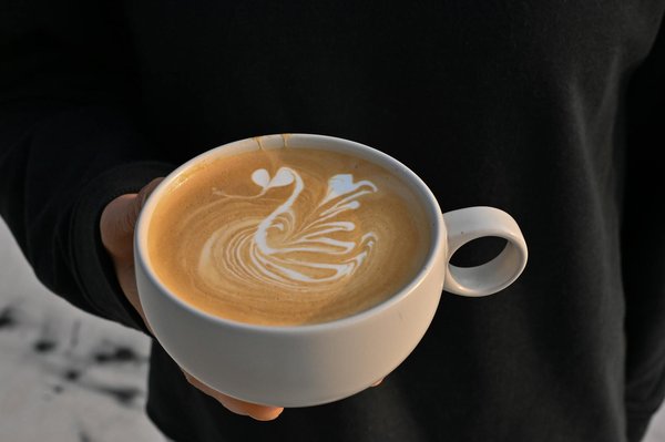 Discover the Best Sustainable Fabrics for Stylish Summer Dresses in the UK: Your Eco-Friendly Fashion Guide